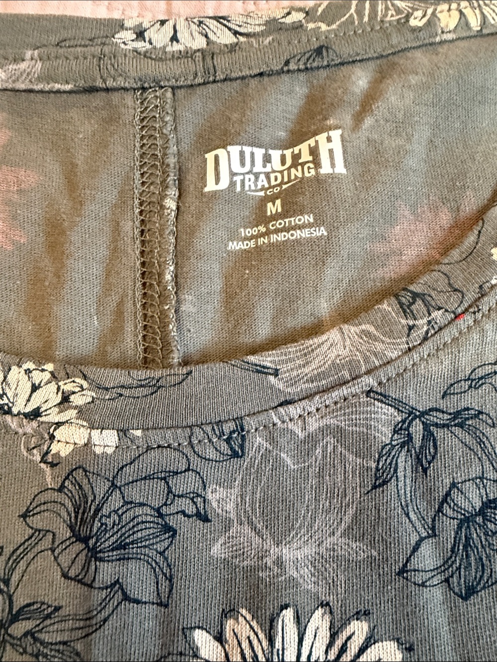 Duluth Trading Co Teal Floral Sleeveless Tank with Red & White Blooms - Picture 3 of 6